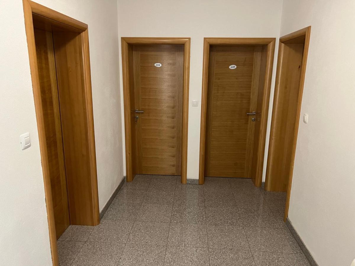 Hotel Pansion Smoljan Međugorje Zewnętrze zdjęcie